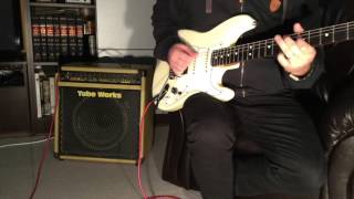 Video thumbnail for Tube Works RT 2100 drive sound by Szabolcs Északi