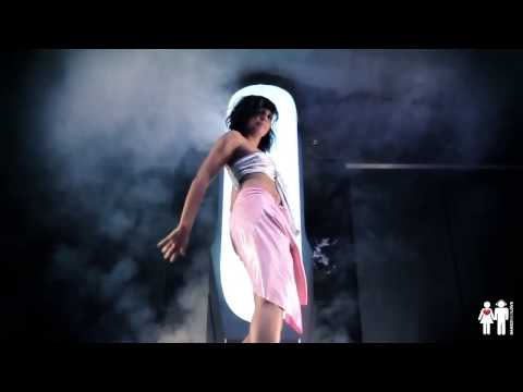 Tacabro Feat DJ Reinard Raimund - Asi Asi - Official Music Video