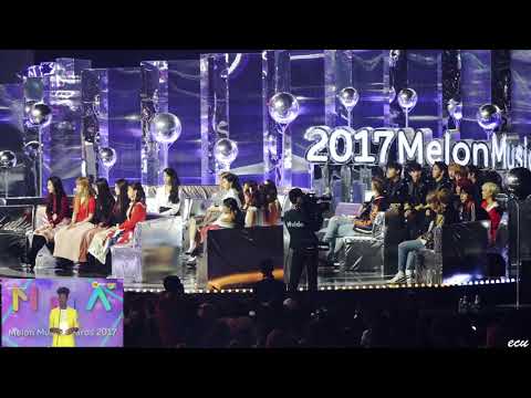 171202 Red Velvet, TWICE, IU, JBJ reaction to BTS Wins "Global Artist Awards" @ 2017 MMA [HD]