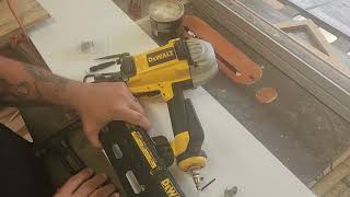 A simple Fix for the DeWALT D51850 FULL ROUND HEAD FRAMING NAILER