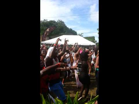 5Star Akil at UV Breakfast Party!