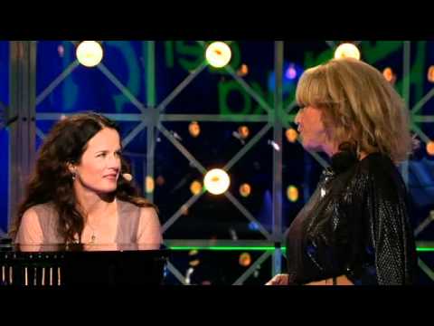 Lill-Babs och Malin Berghagen - En kväll i juni (Så ska det låta 2011)