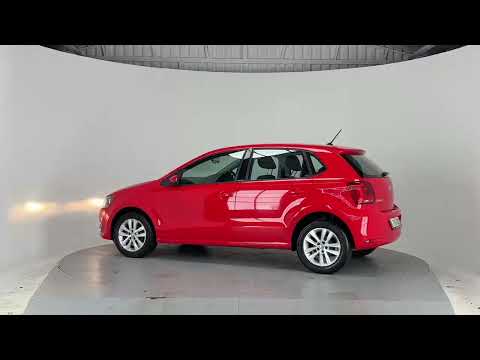 Volkswagen Polo TRENDLINE 1.0 MANUAL**BLACK CLOTH - Image 2