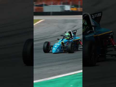 É Race Week! 🏁🏁🏁