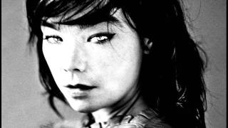 Vitamin String Quartet (Tribute to Björk) - Come To Me
