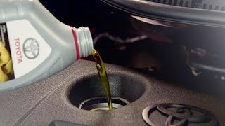 How to check oil level in your Toyota