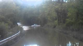 preview picture of video 'Wallingford, VT flooding. Truck on hartsboro road didnt make it.mp4'