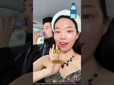 A menina conheceu um garoto bonito no táxi! 🚕😍