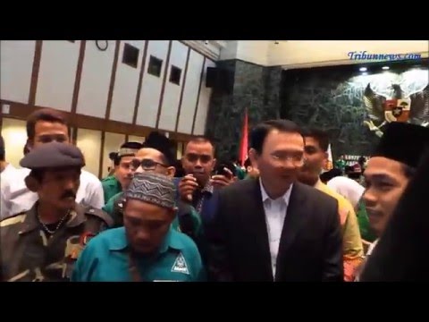 Buka Konferensi Wilayah GP Anshor, Ahok Sampaikan Pesan Ayahnya tentang Sedekah Jariyah