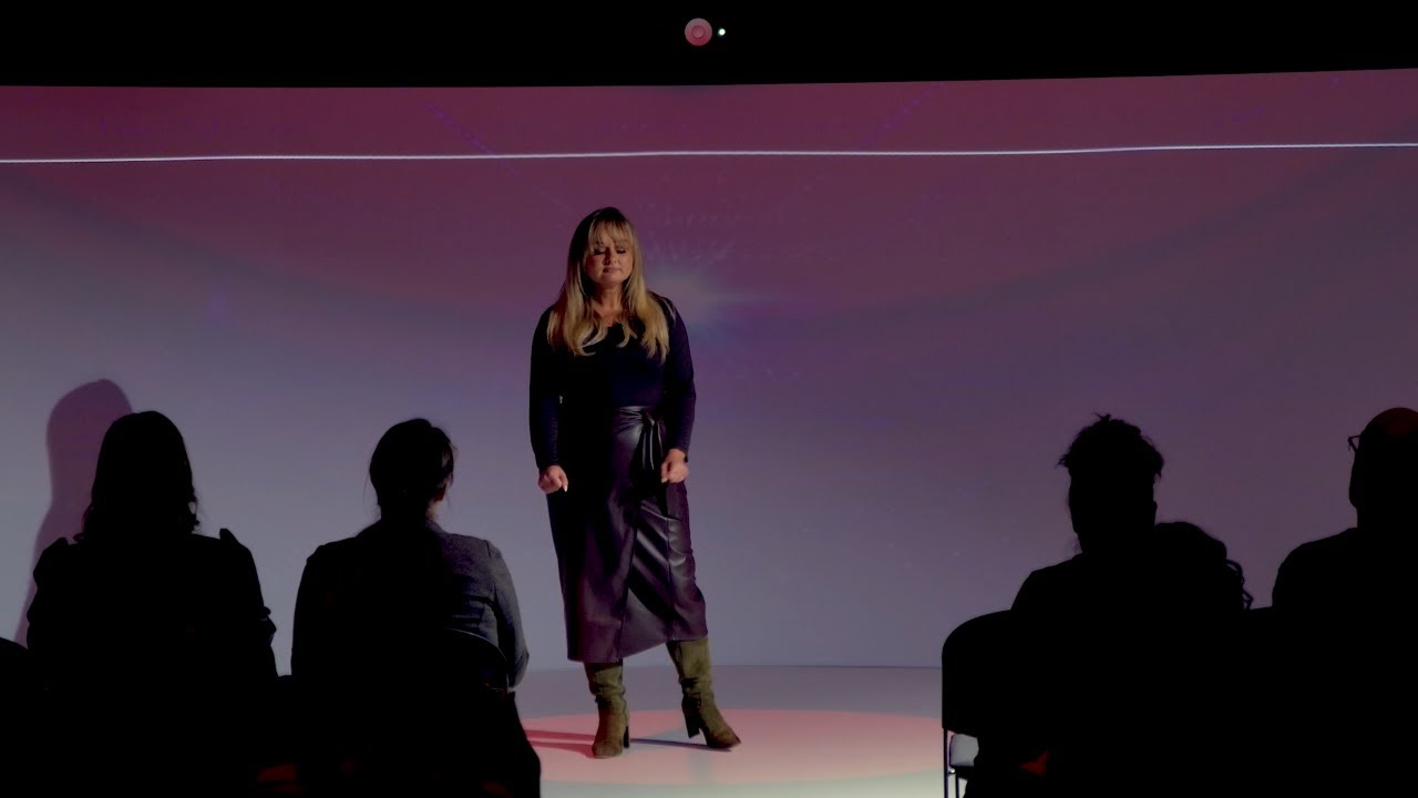 How To Quit The Algorithms | Lauren Eddy | TEDxScunthorpe