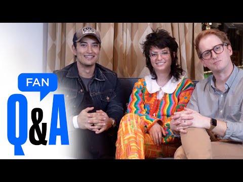 SNL Fan Q&A with Aristotle Athari, James Austin Johnson and Sarah Sherman
