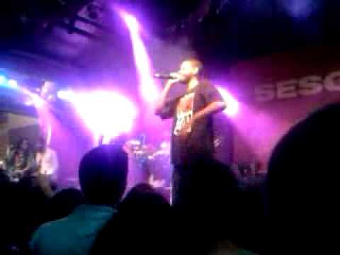 SESC POMPÉIA - EMICIDA 08-01-2012