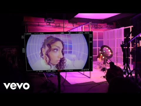 Thumbnail for Tori Kelly - missin u (Behind The Scenes) by Tori Kelly