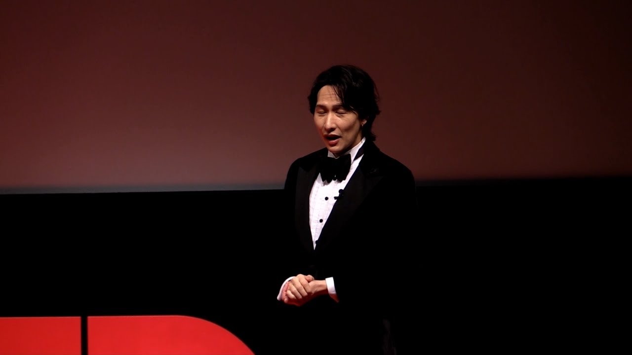 How to become a master of happiness | Ryu Julius | TEDxKatano