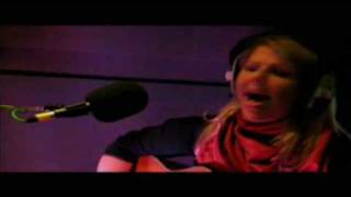 Nell Bryden Live on the Ian Dempsey Breakfast Show
