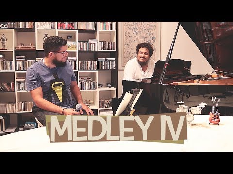 Medley IV - Deus Está Presente | Se Confessarmos