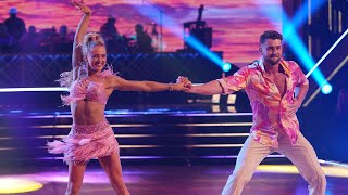 DWTS Pro Rylee Arnold Teaches Us & Harry Jowsey The Cha Cha!