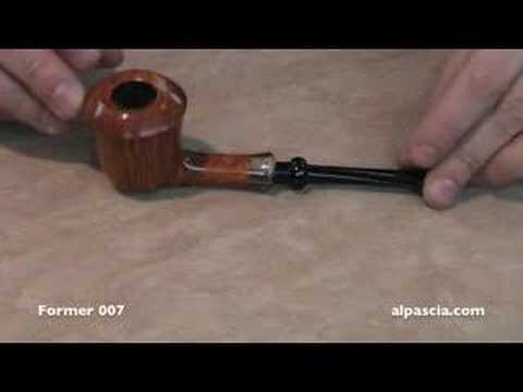 Former 007 - smoking pipe