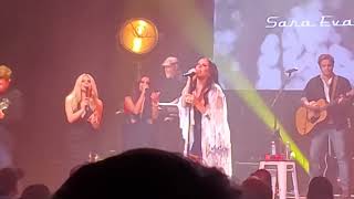 Sara Evans - &quot;Rockin&#39; Horse&quot; and &quot;Backseat of a Greyhound Bus&quot; from Ryman Auditorium 17 August 2023