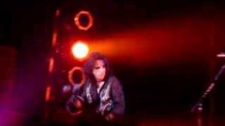 Alice Cooper &#39; Raped And Freezing (live)