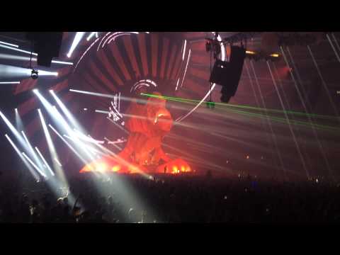 Noisecontrollers - So High live@Qlimax 2014