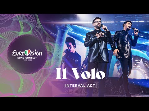 Il Volo - Grande Amore - Second Semi-Final Interval - Eurovision 2022 - Turin