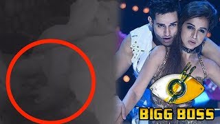 Bigg Boss 11: Benafsha Soonawala And Priyank Sharma Get Cozy Under The Sheets!