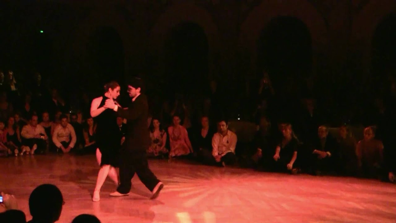 Ariadna Naveira och Fernando Sanchez Tango Frostbite 2011 vals.mp4