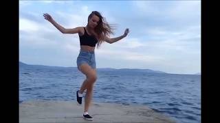 Download lagu AKIMILAKU AISYAH JAMILAH REMIX TERBARU SPECIAL DANCE HOTT mp3