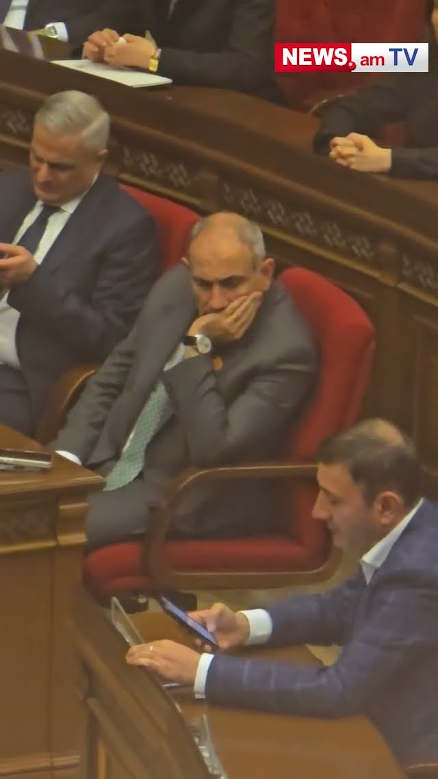 Ինչո՞ւ է մտախոհ Փաշինյանը