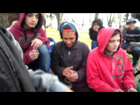 Henry Bless Vs Heucan (En la plaza del barrio) Cuartos de final