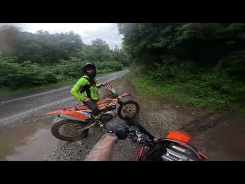 Hard Enduro on a rainy day in Romania