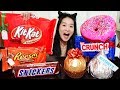 GIANT CHOCOLATE & CANDY BAR FEAST! Hershey's, Kit Kat, Snickers, Reese's Peanut Butter Cup - Mukbang GIANT CHOCOLATE & CANDY BAR FEAST! Hershey's, Kit Kat, Snickers, Reese's Peanut Butter Cup - Mukbang