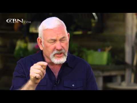 700 Club Interactive: Give Thanks - Nov. 27, 2014