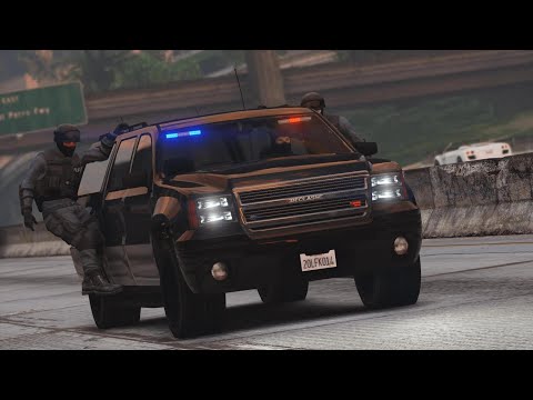 GTA Online || Trolling players as a SWAT (NOOSE) team