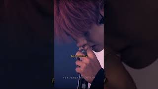 Taehyung started crying while singing Whalien 52