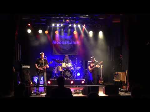 Moosemania Live at KULA 22 Wave of Lies.....