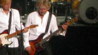 Rare version of Slide Zone by the Moody Blues, in concert like you have never heard it before!