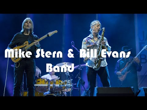 MIKE STERN & BILL EVANS BAND, JazzFestBrno, 18. 5. 2022, Sono Centrum
