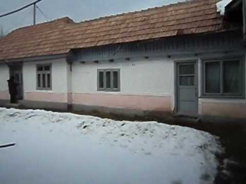 Casa M.Casin/Lupesti, 4 camere,2.700 mp de teren, 11.500 euro, 0740.612.604