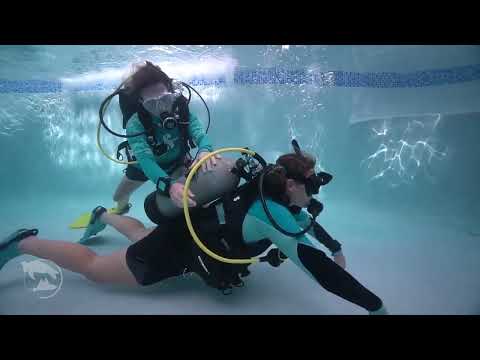 PADI Skill Circuit: Loose Cylinder Band