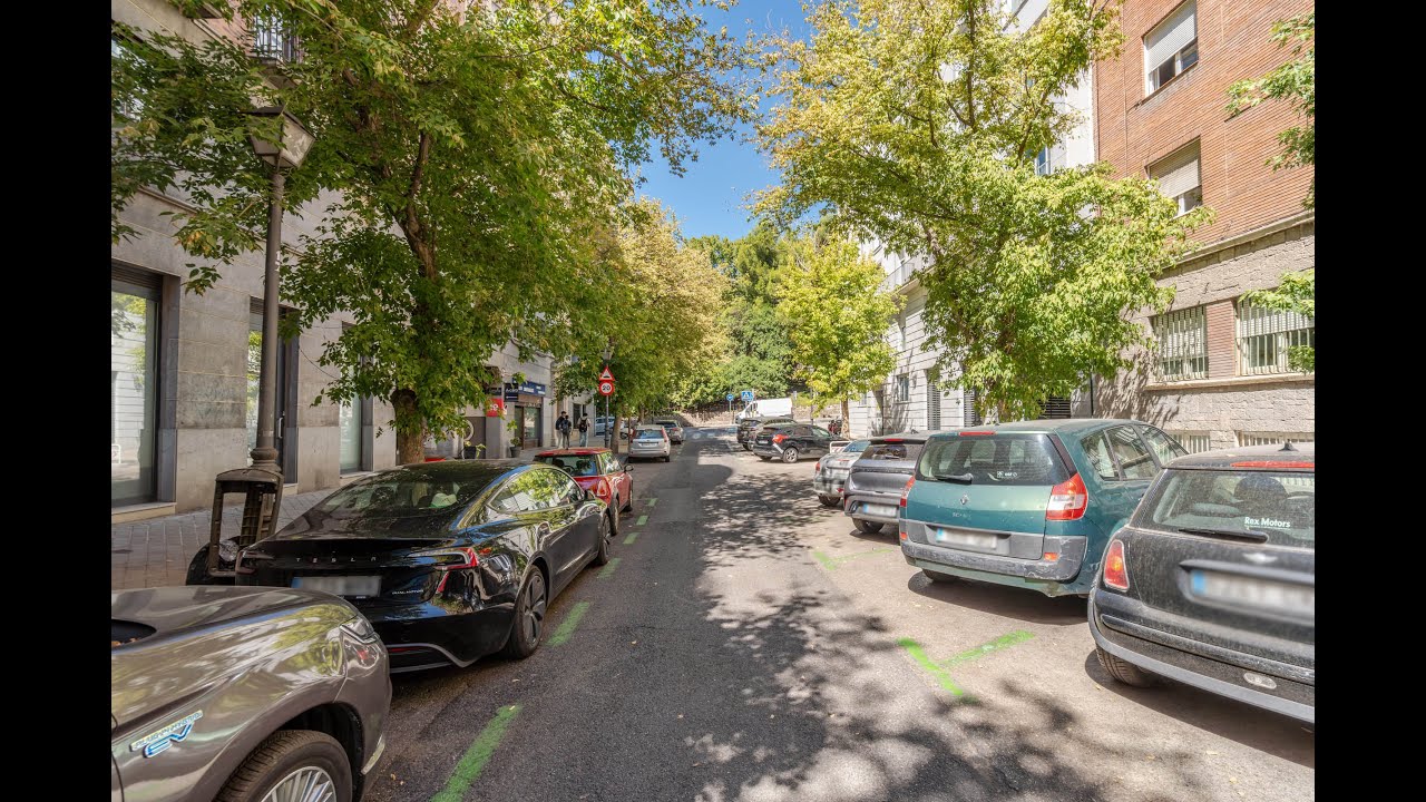 Офис на продажу в Argüelles - LOCAL OFICINA PLAZA ESPAÑA Офис на продажу в Argüelles - LOCAL OFICINA PLAZA ESPAÑA
