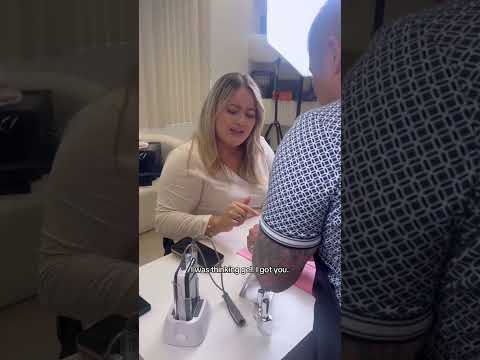 Getting PLA Nails That Match The New IPhone 17 #planails #iphone17 #orangenails #orangeiphone