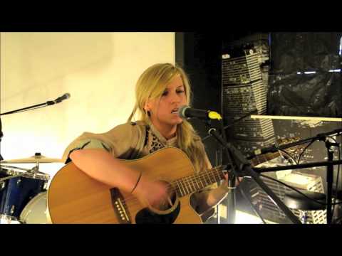 Bairbre Anne - I Follow Rivers (Lykke Li Cover - Block C Live Sessions Episode 4)