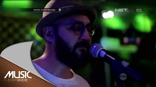 Download lagu Winky and Evan feat Aqinomoto - Rude (Magic Cover) (Live at Music Everywhere) * mp3