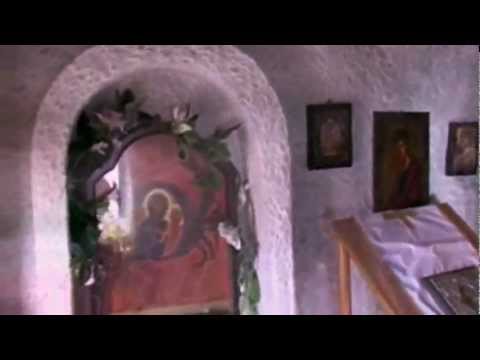 Ilias Liougos: A Virgin Mary ~ Μια Παναγιά.