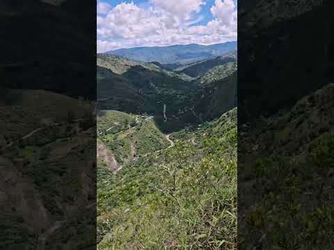 Camino a Manta #cundinamarca  #colombia