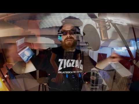 Fab Kush ft. DJ Rapit - "Was machst du?" (Intro | Family Guy Teaser) [prod. by Mad Cap]