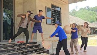 Download lagu Uyên and the Two Mothers Confront Canh, but the Conflict Escalates. mp3