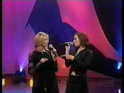 Tina Arena & Olivia Newton John - I'll Come Running (Live @ A Night With Olivia)